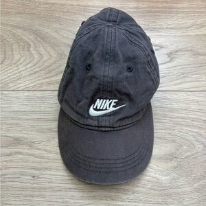 Nike Toddler Baseball Cap Hat Grey Adjustable Strapback Logo Casual